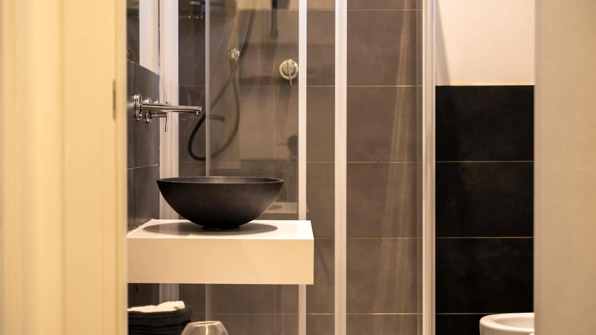 Apartment Fortezza Central Design Loft Florence Italy